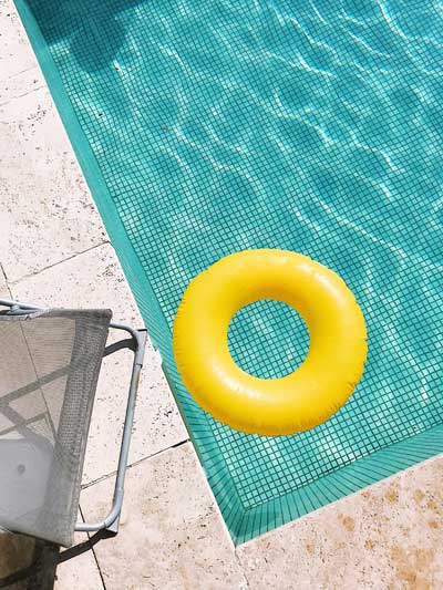 New York Pool Injury Liability at Homes, Hotels & Apartments